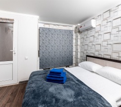 Двухместный Стандартный  номер с двуспальной кроватью в гостевом доме SV на 1 этаже в Милка