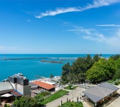Двухкомнатные апартаменты с видом на море (2-5 этаж) в Real Apartments Sochi