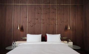 Двухместный полулюкс с видом на реку двуспальная кровать в The Veil Taste & Relax​