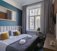 Улучшенный номер с видом во двор, 3-й этаж в Lopatin Невский 100