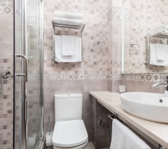 Стандарт с французским балконом в Repin