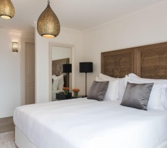Двухместный номер Premium с балконом 2 отдельные кровати в The Drisco Hotel Tel Aviv - Relais & Chateaux