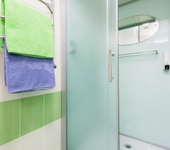 Номер комфорт семейный с 1 двуспальной кроватью в Tuman