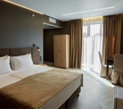 Комфорт семейный 4* (ПОЛУПАНСИОН) в Даховская Слобода