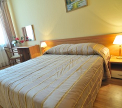 Стандартный номер с двуспальной кроватью в Олимпийский