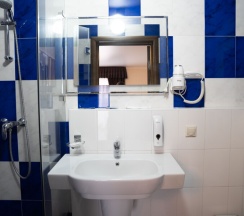 Люкс семейный в Акрополь