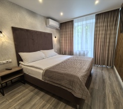 Апартаменты в Рослеспром