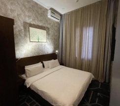 Семейный номер Standard с балконом и с видом на сад в Hotel City Centre