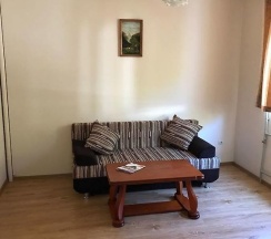 Двухкомнатный семейный в Докса