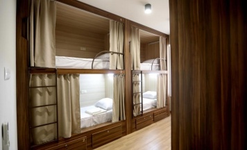 Кровать в общем номере (женский номер) в Loft Host