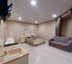  Апартаменты-студия с лоджией   в Colden beach