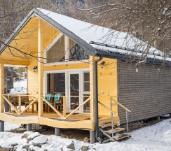 Дом 4-6 человек в Base Camp