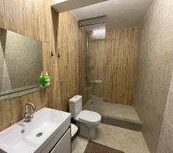 Койко-место в общем оранжевом номере в Ижстория