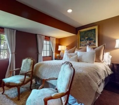 Коттедж с 4 комнатами в Juniper Ridge 16 5000 sq ft, Grand Chateau at Eagle, Expansive Mountain Views by RedAwning