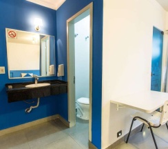 Трёхместный номер Standard в Concept Design Hostel & Suite