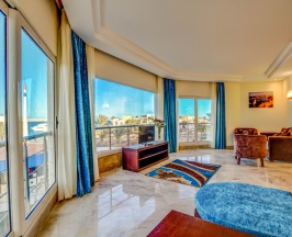 Люкс Superior с балконом и с красивым видом из окна в Seagull Beach Resort Families & Couples Only - All Inclusive