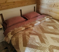 Четырёхместный коттедж с красивым видом из окна в Северное сияние