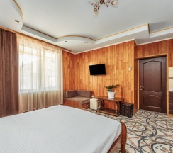 Трёхместная студия Classic с видом на внутренний двор в Green rent