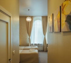 Номер «Комфорт» с 1 кроватью или 2 отдельными кроватями (Вид на Литейный проспект) в Geleon