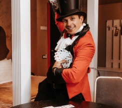 Премиум в За Кулисами