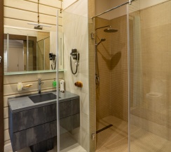 Коттедж с балконом в Литфонд