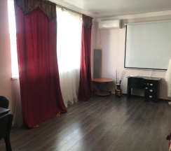 Апартаменты в Лева