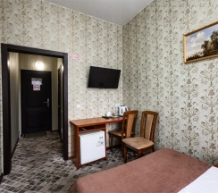 15 Одноместный номер(стандарт ),с двухспальной кроватью. в Аппартамент