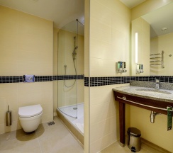 Номер стандарт с двумя односпальными кроватями в Hampton by Hilton