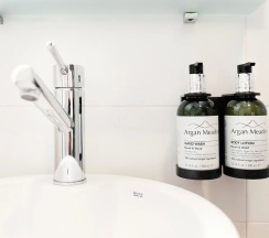 Номер Standard в Okako Hotel