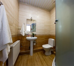 8 Трехместный номер в Европейском стиле с видом на горы в Mountain Saniba eco hotel