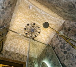 Двухуровневый номер в стиле греческой Спарты без окна в Греческий Олимп