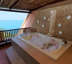Люкс в Samui Bayview Resort & Spa