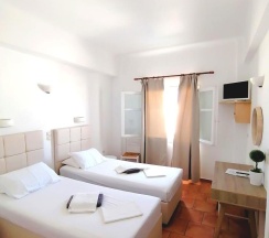 Двухместный номер Economy двуспальная кровать в Hotel Galini