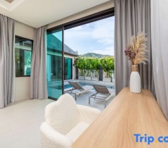Вилла в Вилла Plunge Modern 2-Bedroom with Private Pool