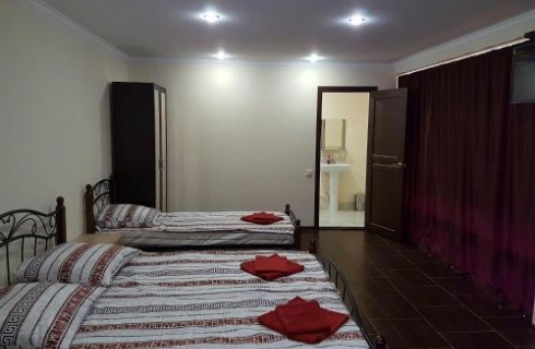 Пицунда: Гостевой дом Guest House Black Sea