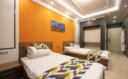 TWIN 105, 106 в Double L Hotel