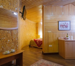 Студия с двуспальной кроватью в Вертикаль