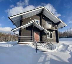 Дом с мангальной зоной в Бобровое