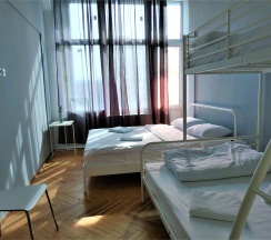 Семейный номер №409 в Bla Bla Hostel