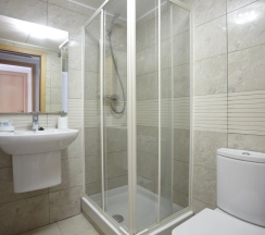 Апартаменты с 2 комнатами с балконом в Ibersol Spa Aqquaria Suites