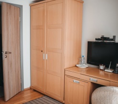 Двухместный номер Standard с балконом и с красивым видом из окна двуспальная кровать в Diana Palace