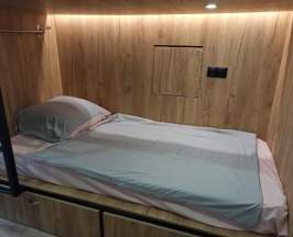Мужской номер премиум в Rooms hostel