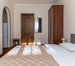 Делюкс в Лариса by Viva Hotels Group
