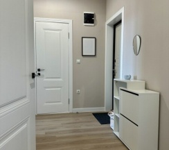 Просторная Двушка в центре. в Как Дома 05