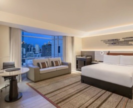Двухместный номер Premium двуспальная кровать в DoubleTree by Hilton Bangkok Ploenchit