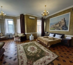 Студия в Старый замок