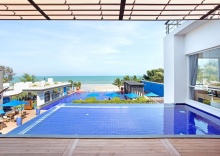 Люкс c 1 комнатой с балконом и с видом на море в Ace of Hua Hin Resort