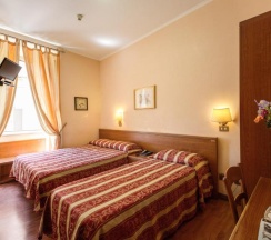 Трёхместный номер Standard в Buonarroti Home