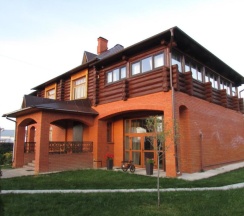 Шестиместный коттедж в Гостевой дом