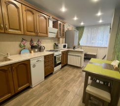 2-комнатные апартаменты улучшенные Островского 35/11 в Sun City Apartment (Сан Сити Апартмент) на улице Островского